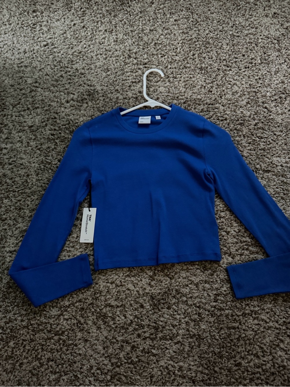 Aritzia TNA Crew Waist Long Sleeve NWT